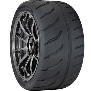 Toyo Proxes R888R Tire - 235/35ZR19 91Y